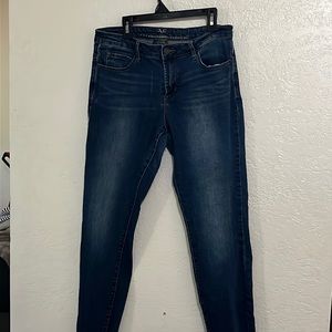 V 19-69 Abbigliamento Sportivo SRL jeans